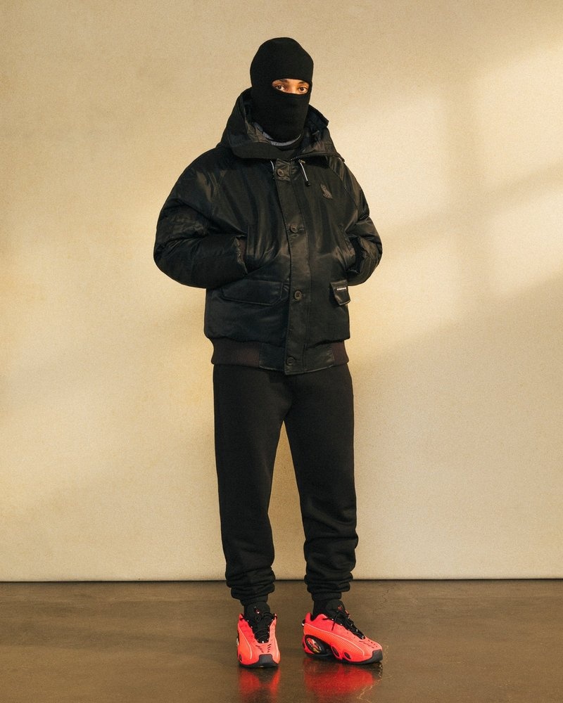 outerwear octobers very own ovo canada goose chilliwack bomber black